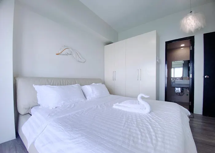 Modern Boutique Spacious 3bedrooms Near Manilaairport Okada Solaire Moa Apartment *